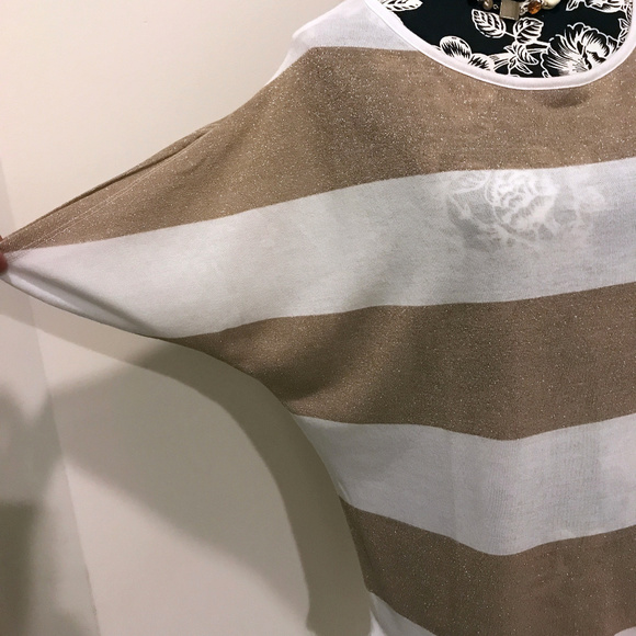 INC White/Gold Top - Picture 4 of 8